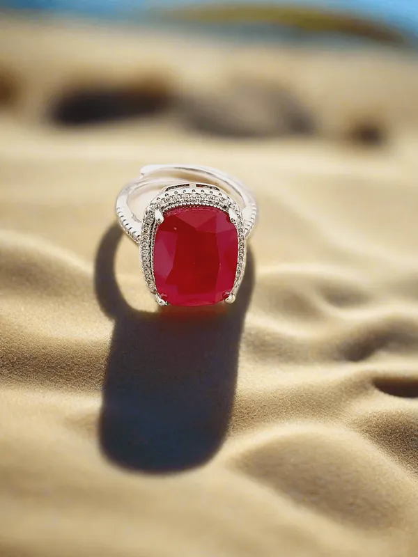 Gemstone_Halo_Ring