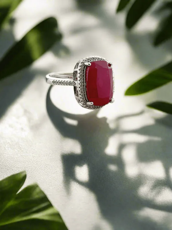 Gemstone_Halo_Ring