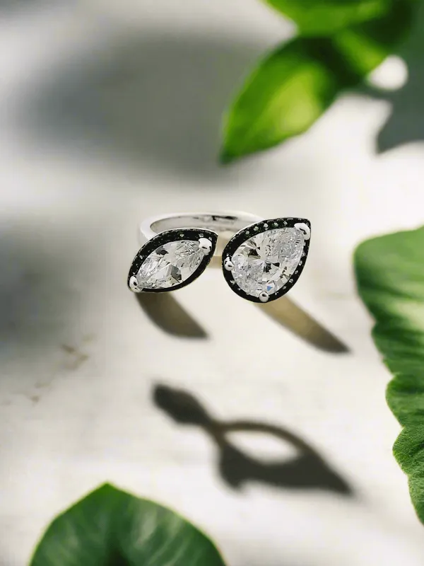 Pear_Shaped_Crystal_Bypass_Ring