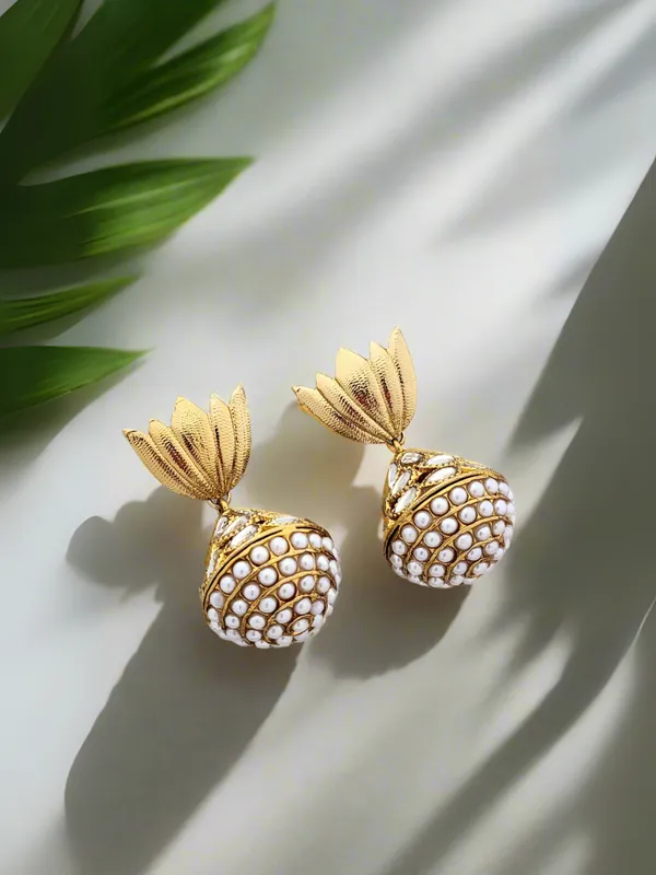 Golden_Lotus_Pearl_Dome_Earrings