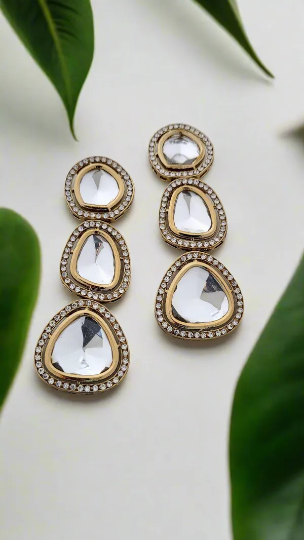 Minimalist_Polki_Geometric_Drop_Earrings