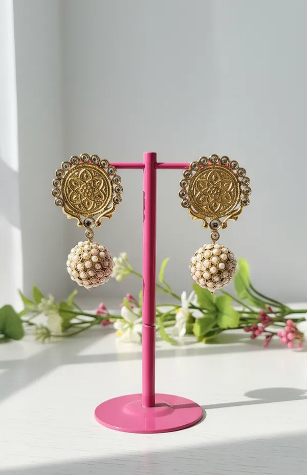 Ornate_Gold_Medallion_Pearl_Jhoomar_Drop_Earrings