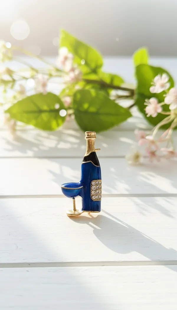 Chic_Blue_Enamel_Cocktail_Pin