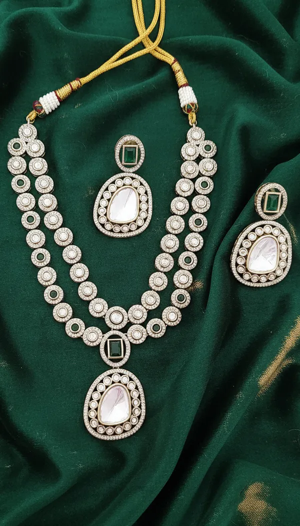 Opulent_Layered_Polki_Style_Necklace_Set