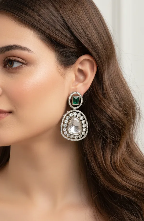 Opulent_Layered_Polki_Style_Necklace_Set