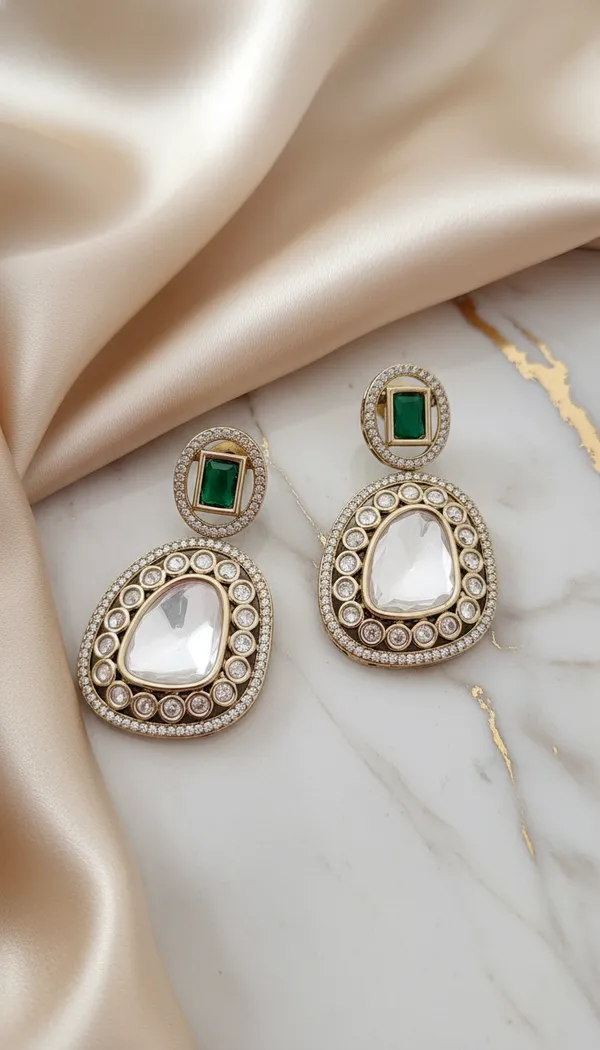 Opulent_Layered_Polki_Style_Necklace_Set