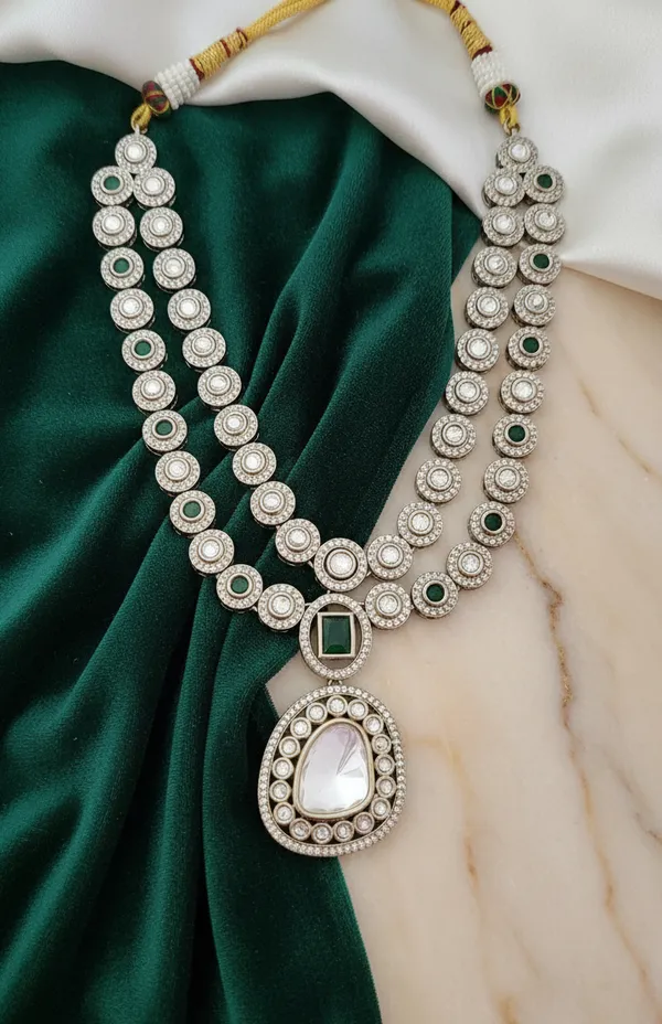Opulent_Layered_Polki_Style_Necklace_Set