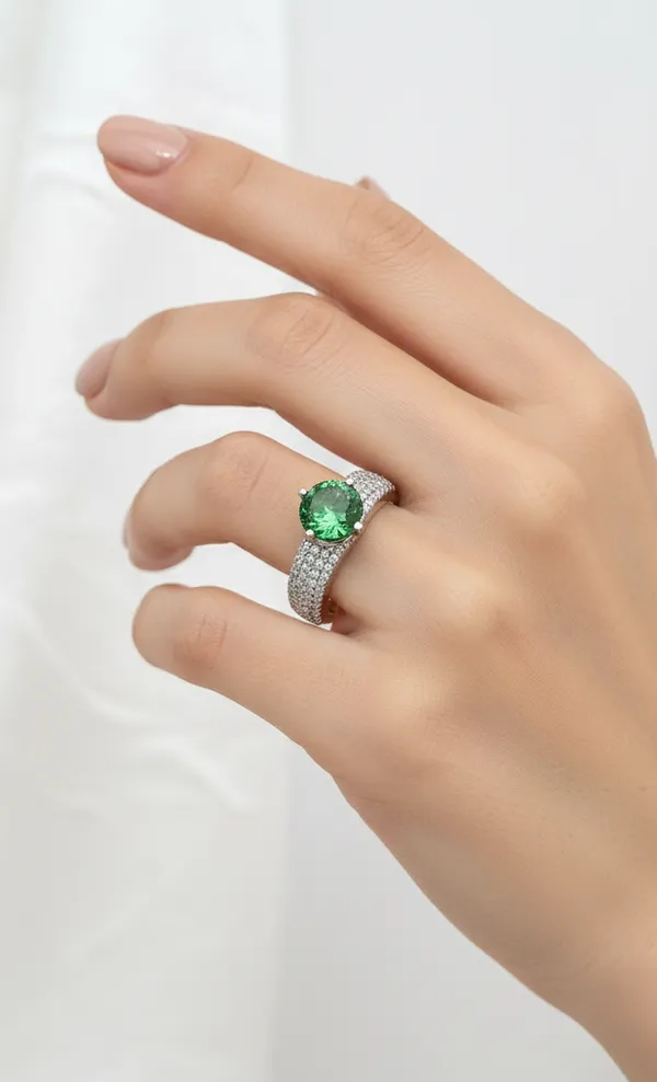 Emerald_Isle_Sparkle_Ring