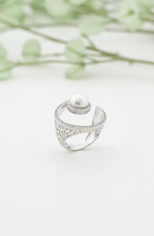 The_Grand_Pearl_Scroll_Ring