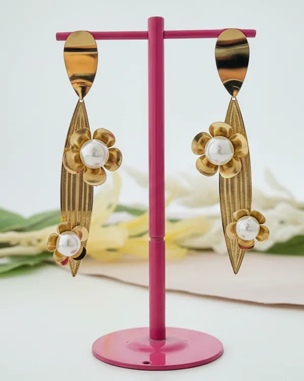 Gold_Leaf_And_Floral_Pearl_Drop_Earrings