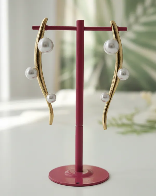 Elegant_Pearl_Vine_Ear_Climbers