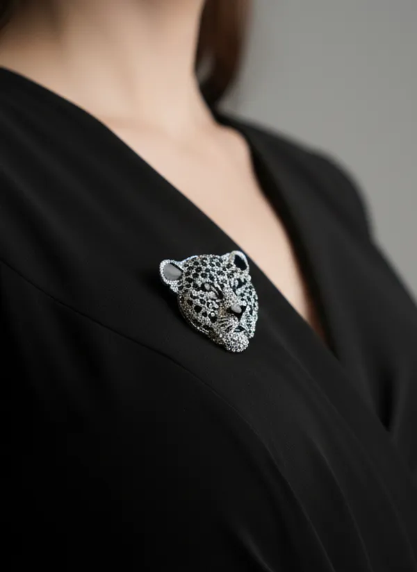 The_Midnight_Prowler_Brooch