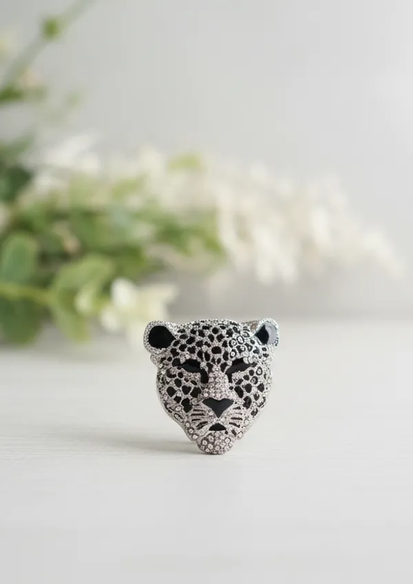 The_Midnight_Prowler_Brooch