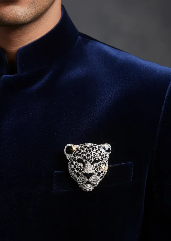 The_Midnight_Prowler_Brooch