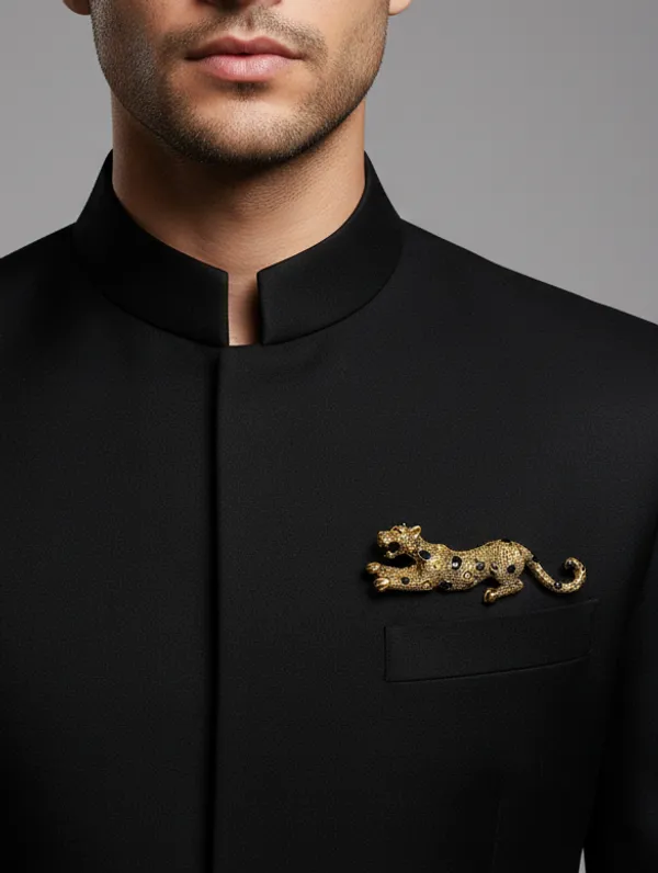 The_Golden_Prowler_Brooch