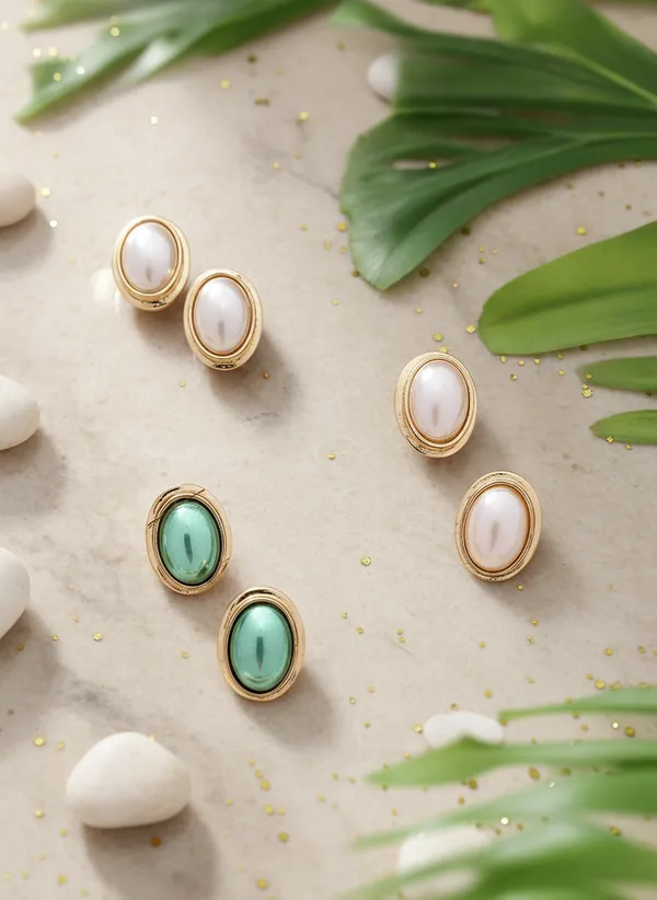 Classic_Pearl_stud_earrings_with_bezel_setting