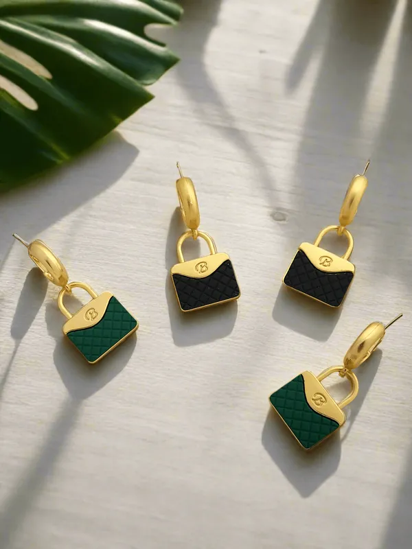 Mini_purse_drop_earrings