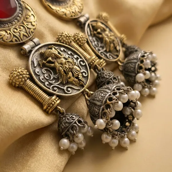Oxidised_Ganpatiji_Motif_Earrings