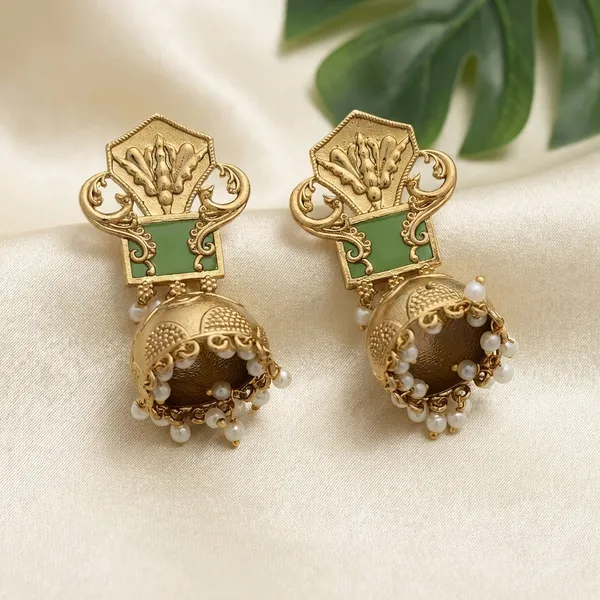 Jhumkha_In_Gold_Finish