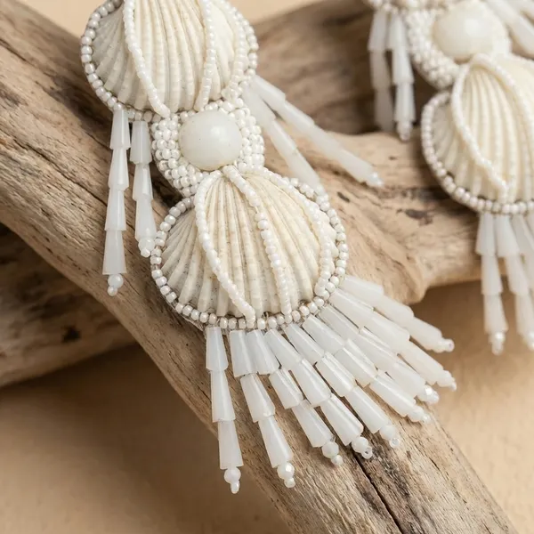 Seashell_And_Beaded_Dangle_Earrings_With_Crystal_Drops