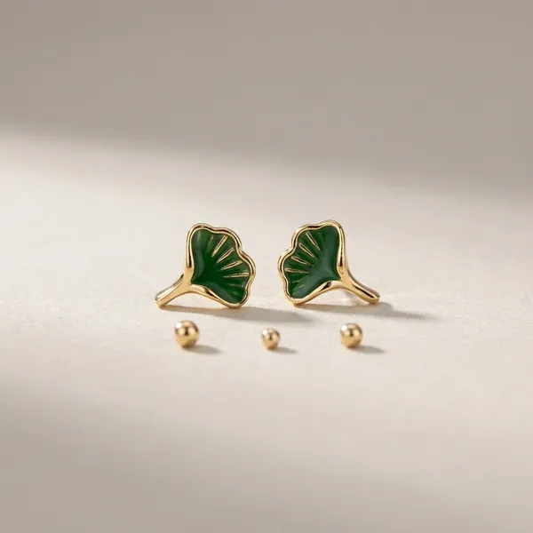 Enamelled_Leaf_Mini_Studs