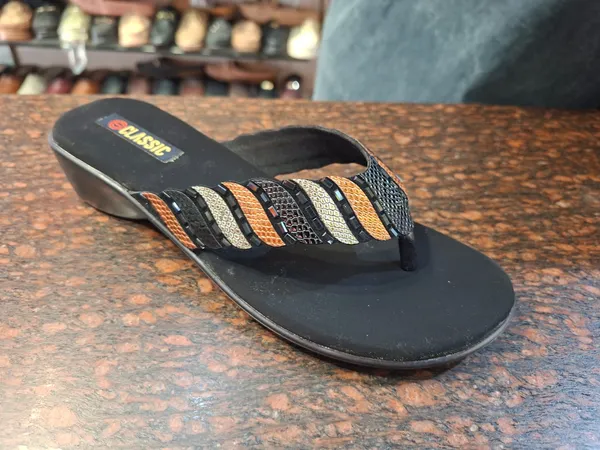 Women's_Multicolor_Striped_Flip_Flops_with_Wedge_Heel