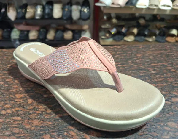 Women's_Sparkle_Flip-Flop_Sandals_-_Beige_&_Rose_Gold