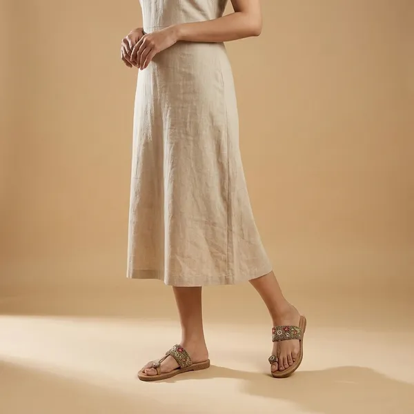 Ethnic_Kolhapuri_Chappal_with_Traditional_Embroidery