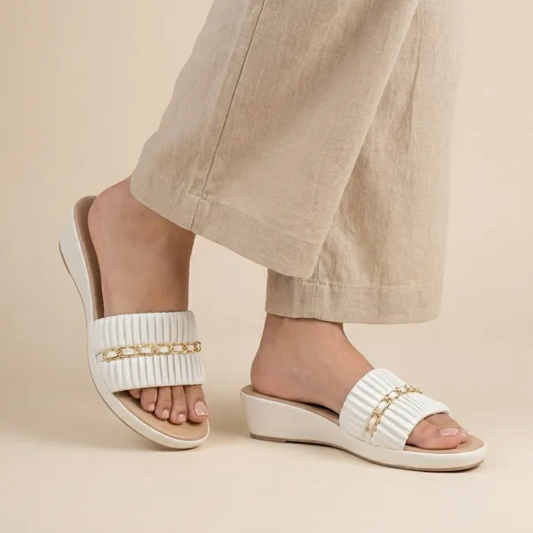 Women's_White_Textured_Slide_Sandals_with_Golden_Chain_Detail