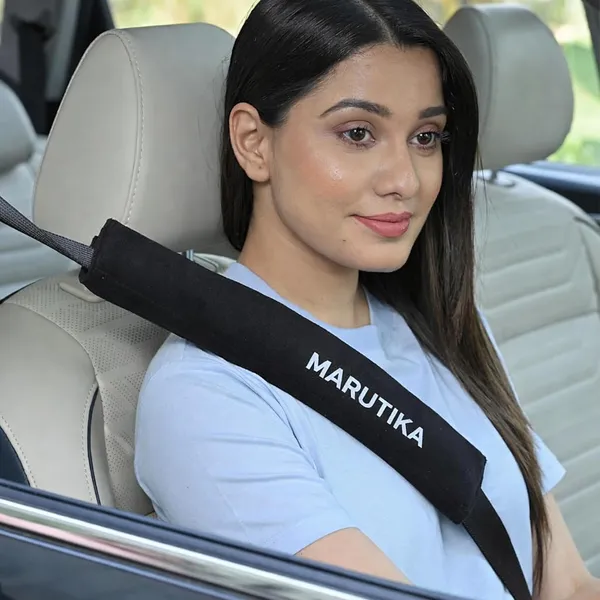 Black_Polyester_Premium_And_Elegant_Seat_Belt_Pad_For_Car