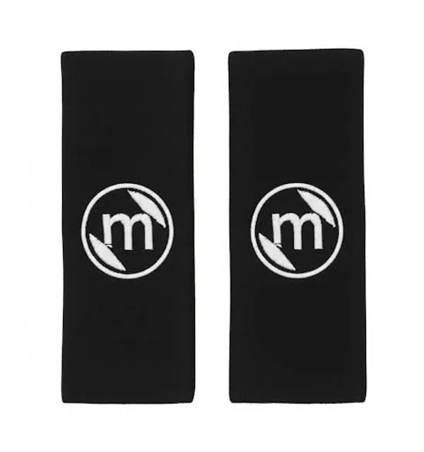 Black_Polyester_Foam_Cushioning_And_Synthetic_Leather_Trim_Seat_Belt_Pad_For_Car
