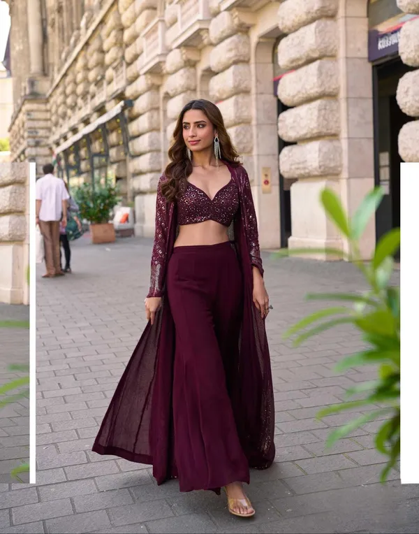 Multicolor_Women_Embellished_Ethnic_Co_Ord_Set_With_Sequin_Jacket
