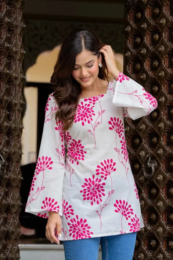 White_Floral_Print_Tunic_Top_With_Bell_Sleeves
