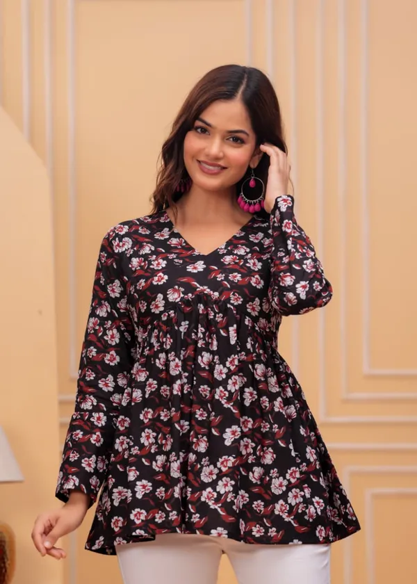 Black_Floral_Print_V_Neck_Long_Sleeve_Gathered_Top