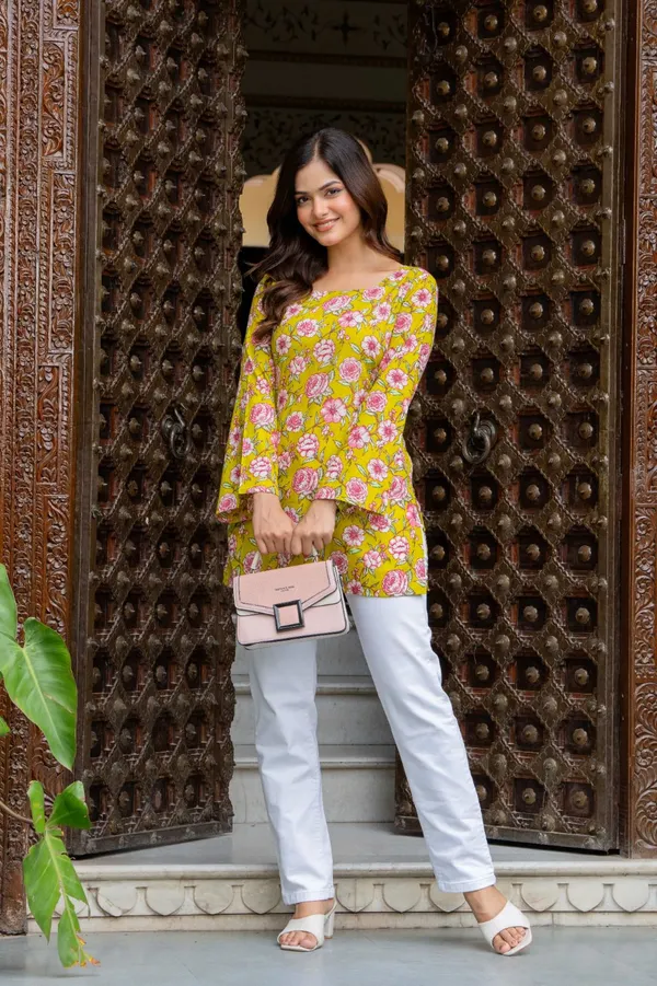 Yellow_Floral_Print_Full_Sleeve_Womens_Tunic_Top