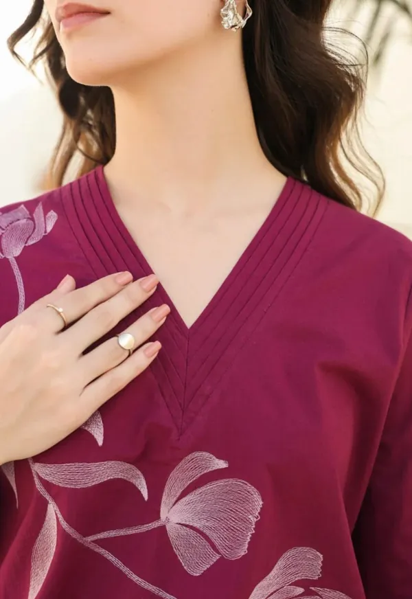 Maroon_Floral_Embroidered_Cotton_Night_Suit_Set