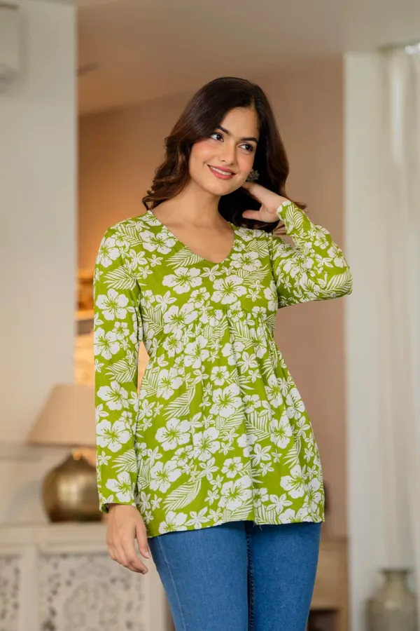 Green_Floral_Print_Long_Sleeve_Top_For_Women