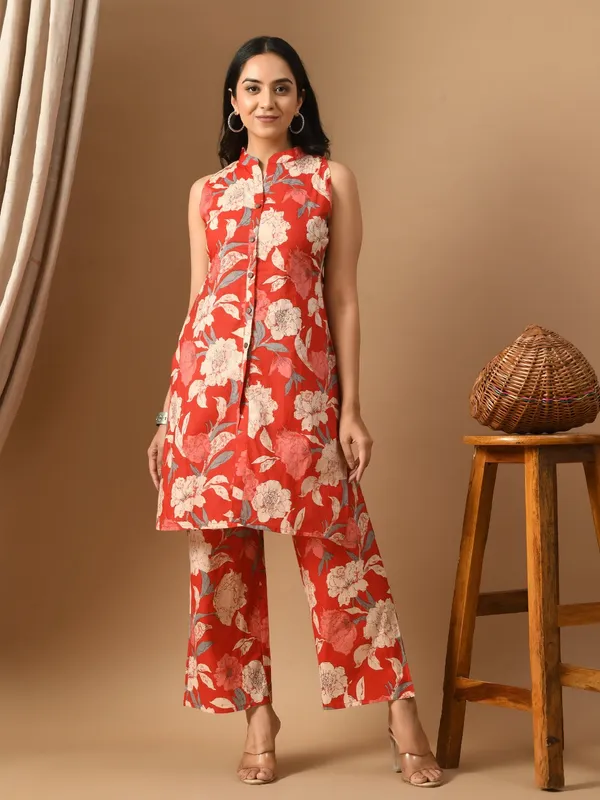 Red_Floral_Printed_Sleeveless_Kurta_And_Palazzo_Pants_Co_Ord_Set