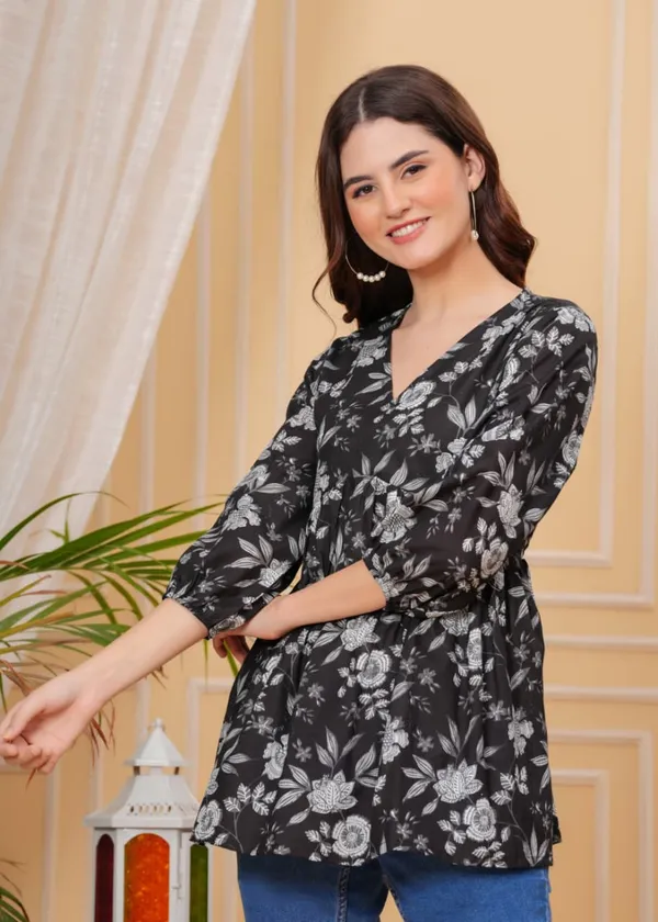 Black_Floral_Print_V_Neck_Top_With_Gathered_Waist