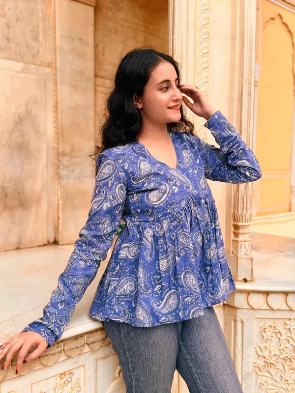 Blue_Paisley_Print_Gathered_Peplum_Top