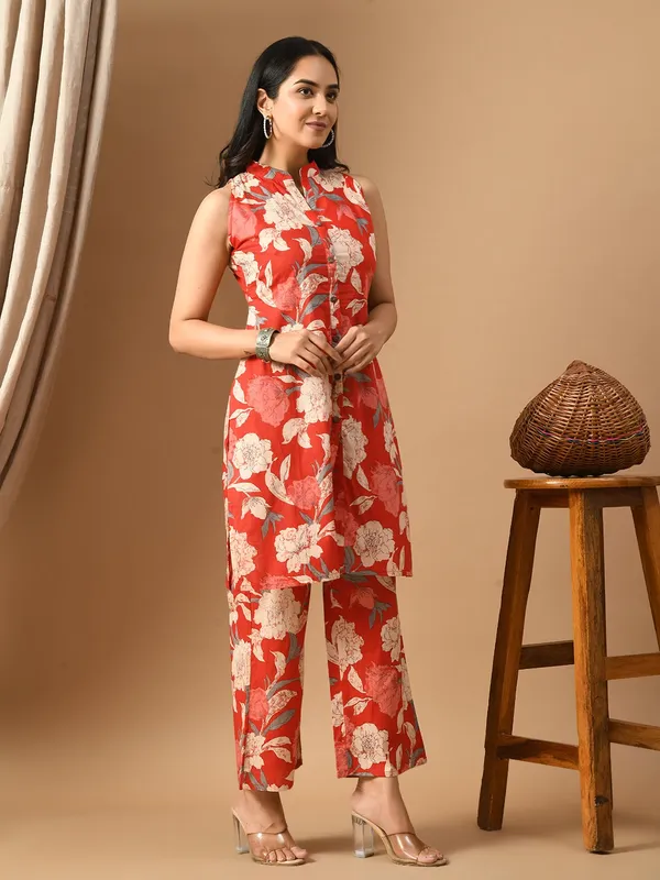 Red_Floral_Printed_Sleeveless_Kurta_And_Palazzo_Pants_Co_Ord_Set