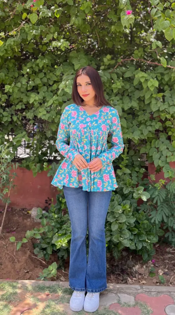 Turquoise_Blue_Floral_Printed_Cotton_Gathered_Top_For_Women