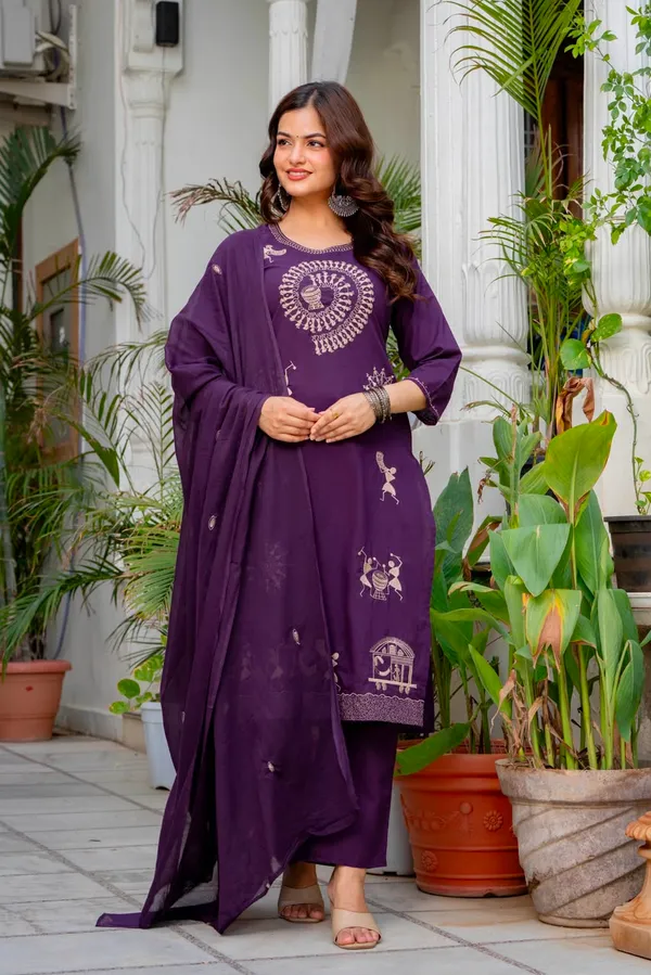 Purple_Embroidered_Ethnic_Kurta_Set_with_Dupatta_for_Women