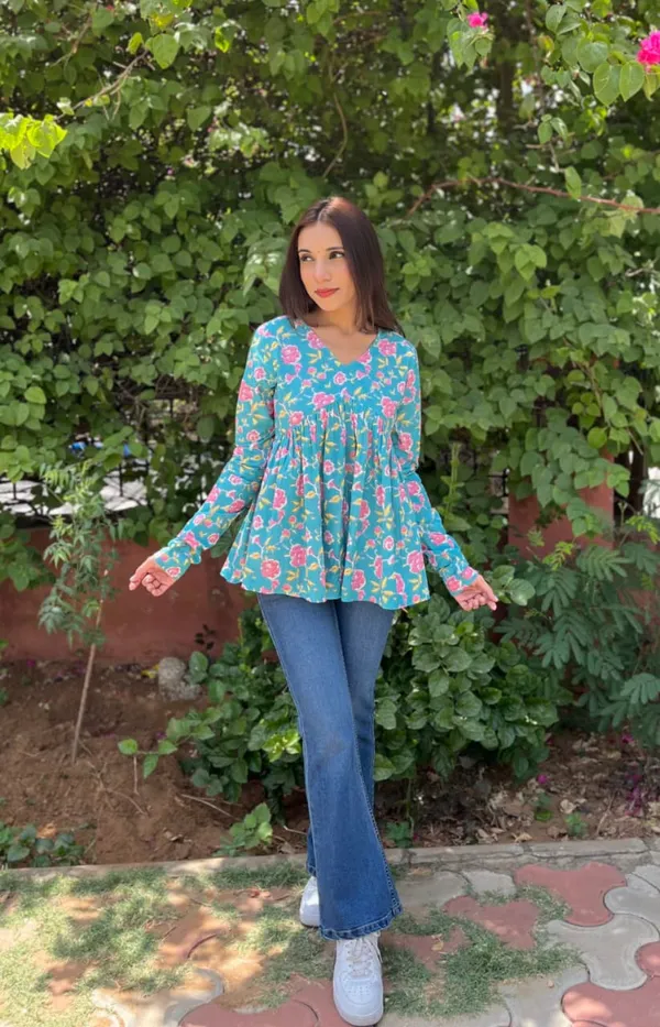 Turquoise_Blue_Floral_Printed_Cotton_Gathered_Top_For_Women