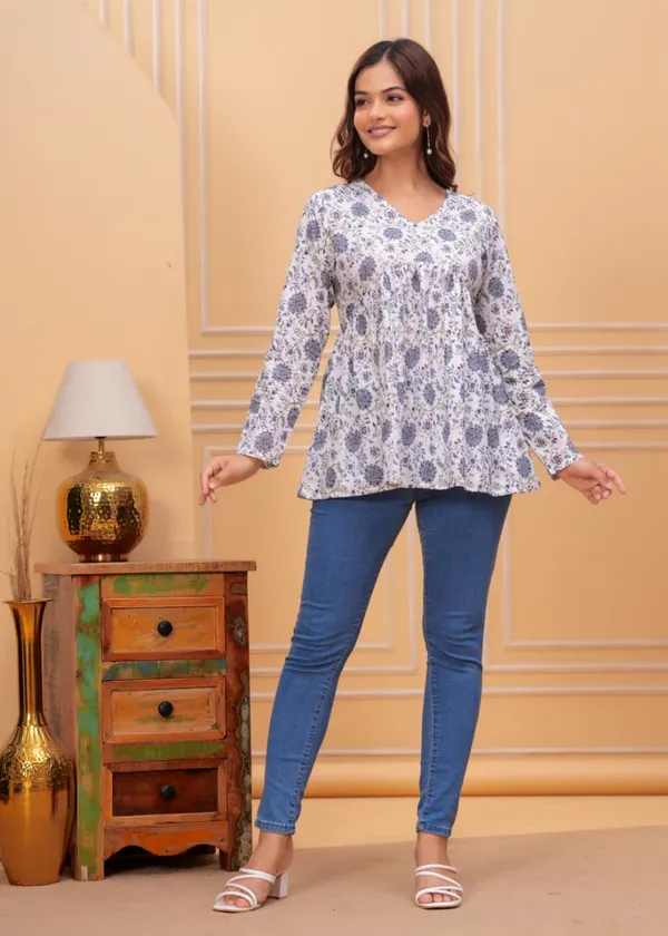 Womens_White_And_Blue_Floral_Print_Long_Sleeve_Tunic_Top