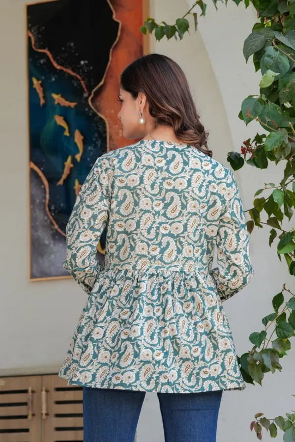 Green_Paisley_Print_Cotton_Short_Kurti_For_Women