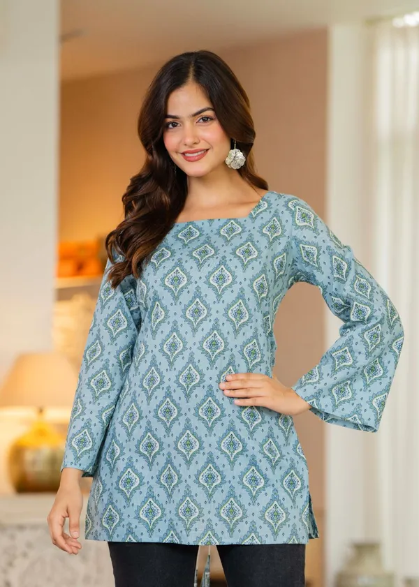 Womens_Blue_Printed_Tunic_Top_With_Back_Lace_Up_Detail