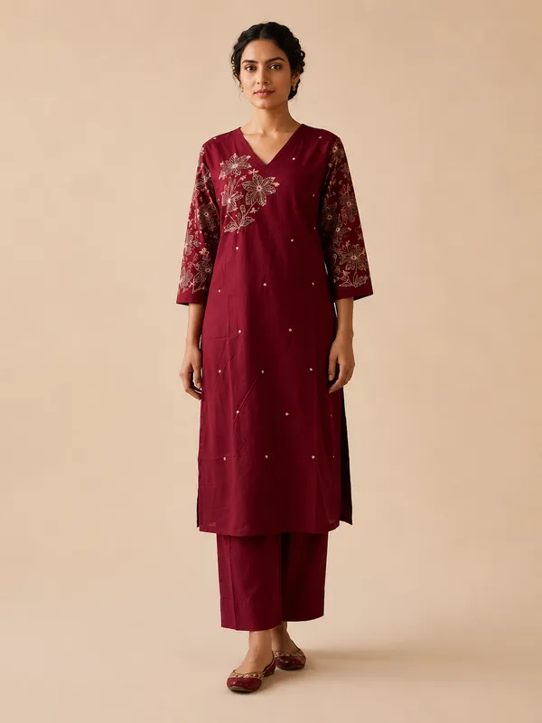 Maroon_Straight_Kurta_Set_for_Women