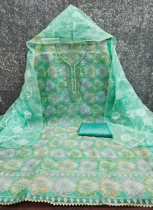 Blue_Cotton_Blend_Printed_Unstitched_Suit_Material_For_Women