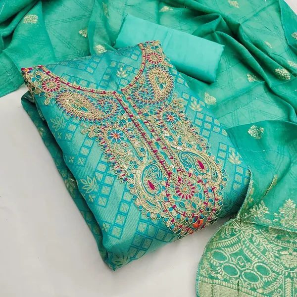 Green_Cotton_Blend_Solid_Unstitched_Suit_Material_For_Women